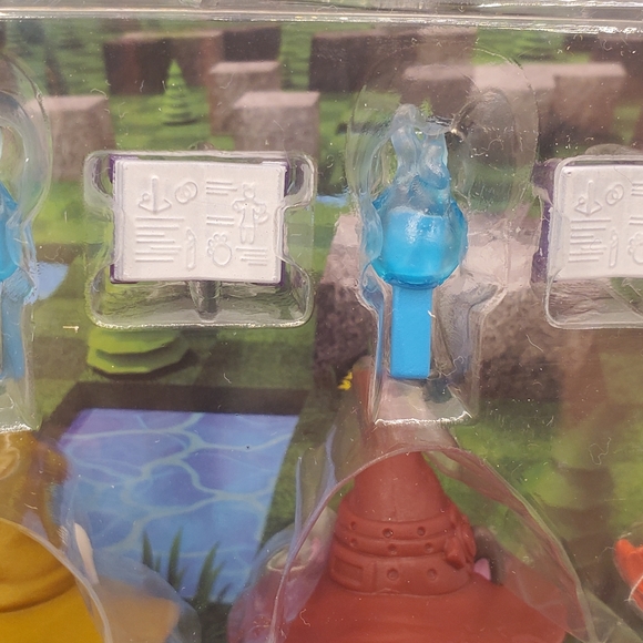 Roblox Celebrity Action Figure Wizard Cats Calico Druid Chaos Kitty Playset - Picture 7 of 14